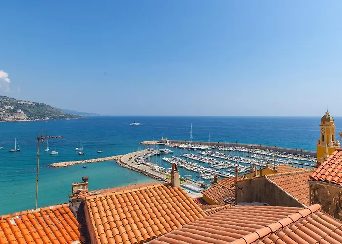 Au Vieux Chateau, Atypique Vue